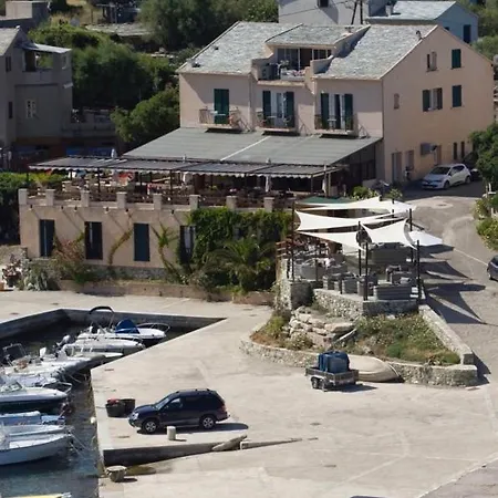 Hotel De La Jetée *