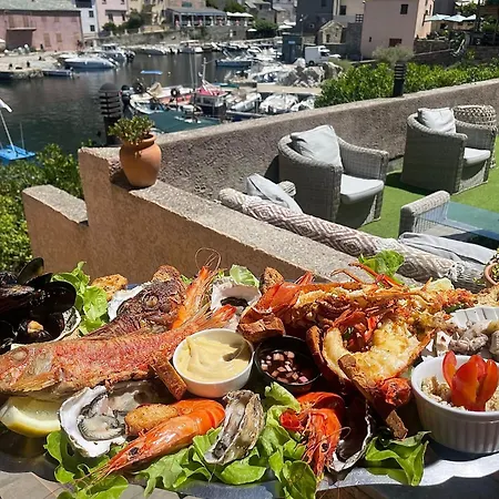 De La Jetée Centuri