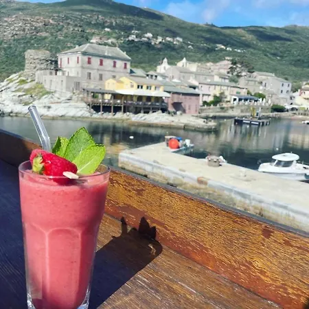 Hotel De La Jetée *