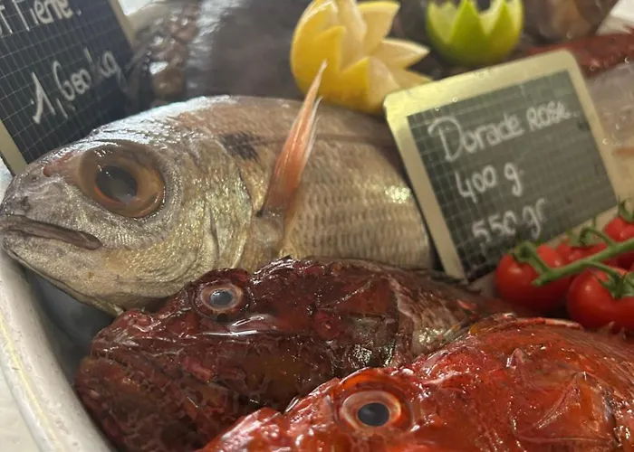 De La Jetee * Centuri