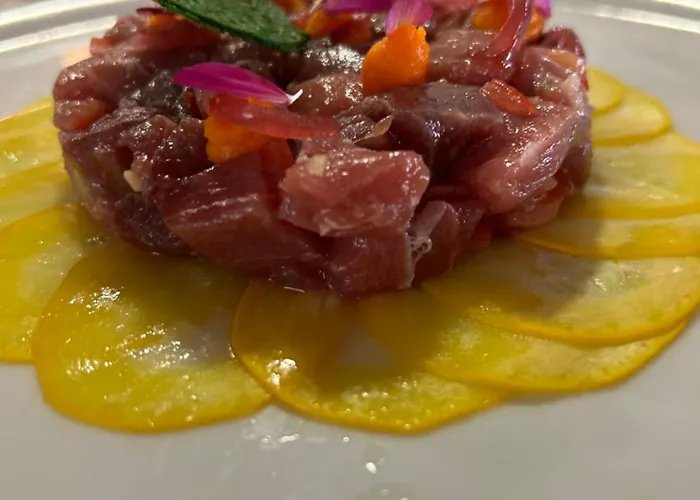 De La Jetee Hotell *