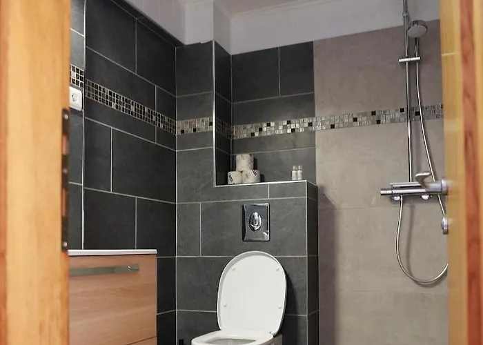 De La Jetee * Centuri