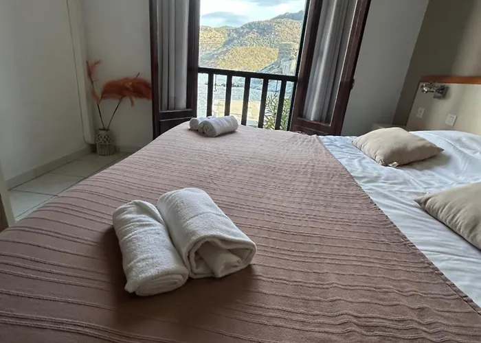 Hotell De La Jetee Centuri