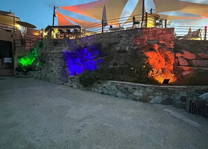 Hotell De La Jetee Centuri