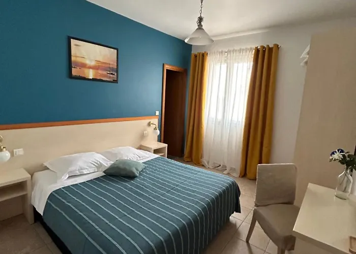 Hotel De La Jetee Centuri